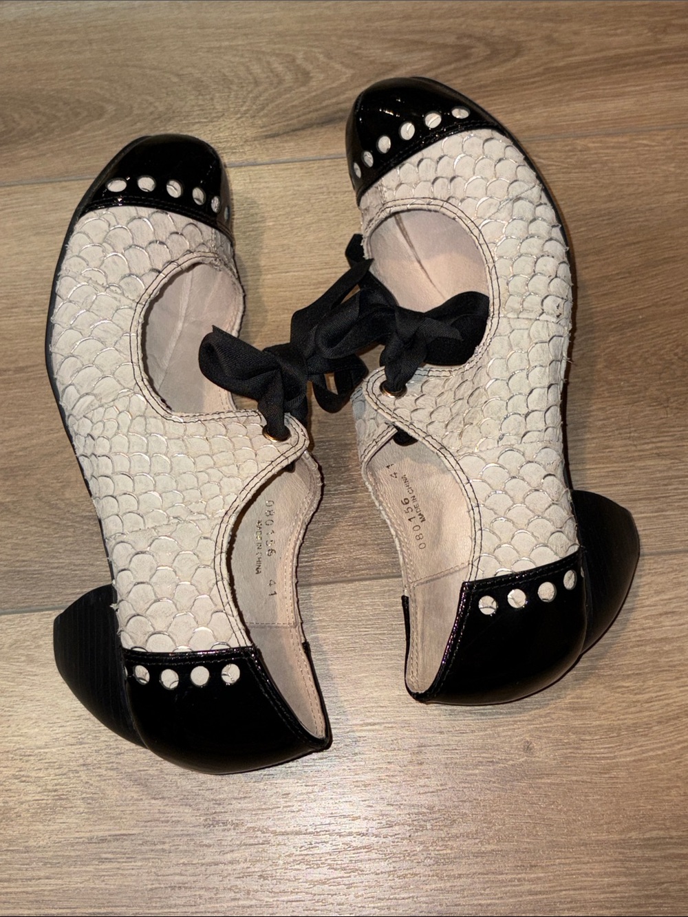All Black,  Mary Jane shoes, Euro size 41. - Picture 4 of 7